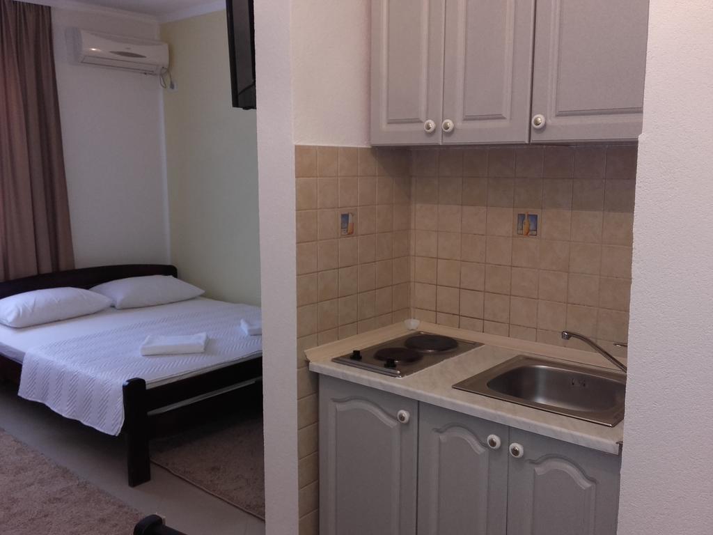 Apartments Sandra Tivat Extérieur photo