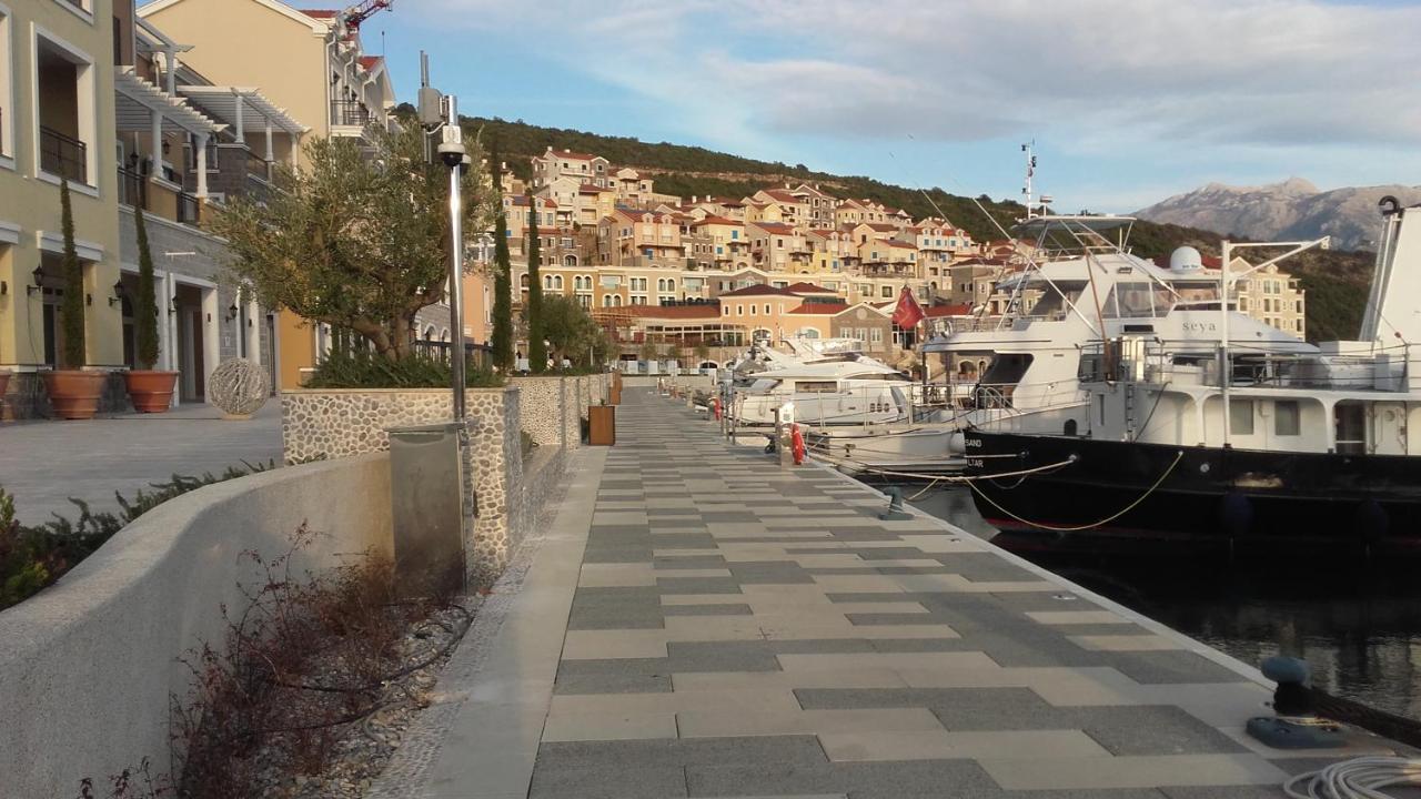 Apartments Sandra Tivat Extérieur photo