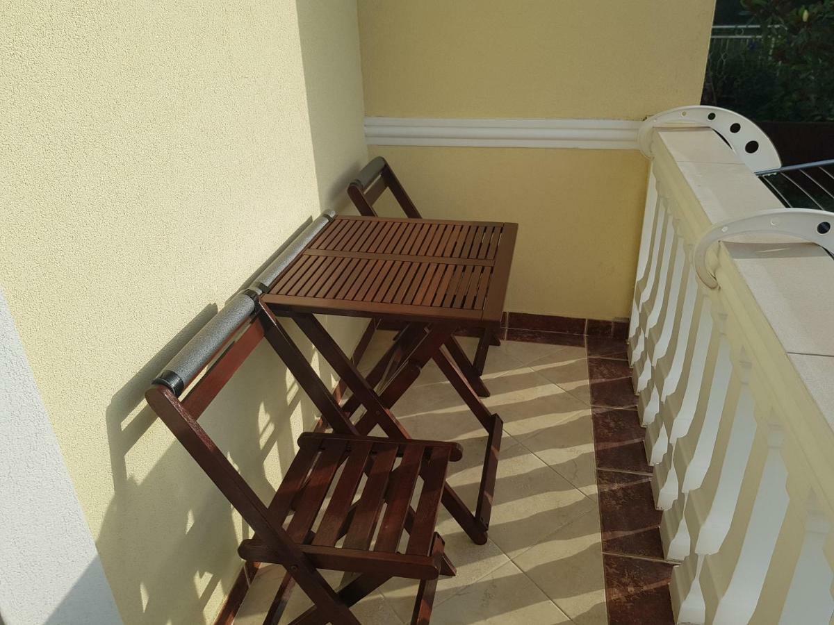 Apartments Sandra Tivat Extérieur photo